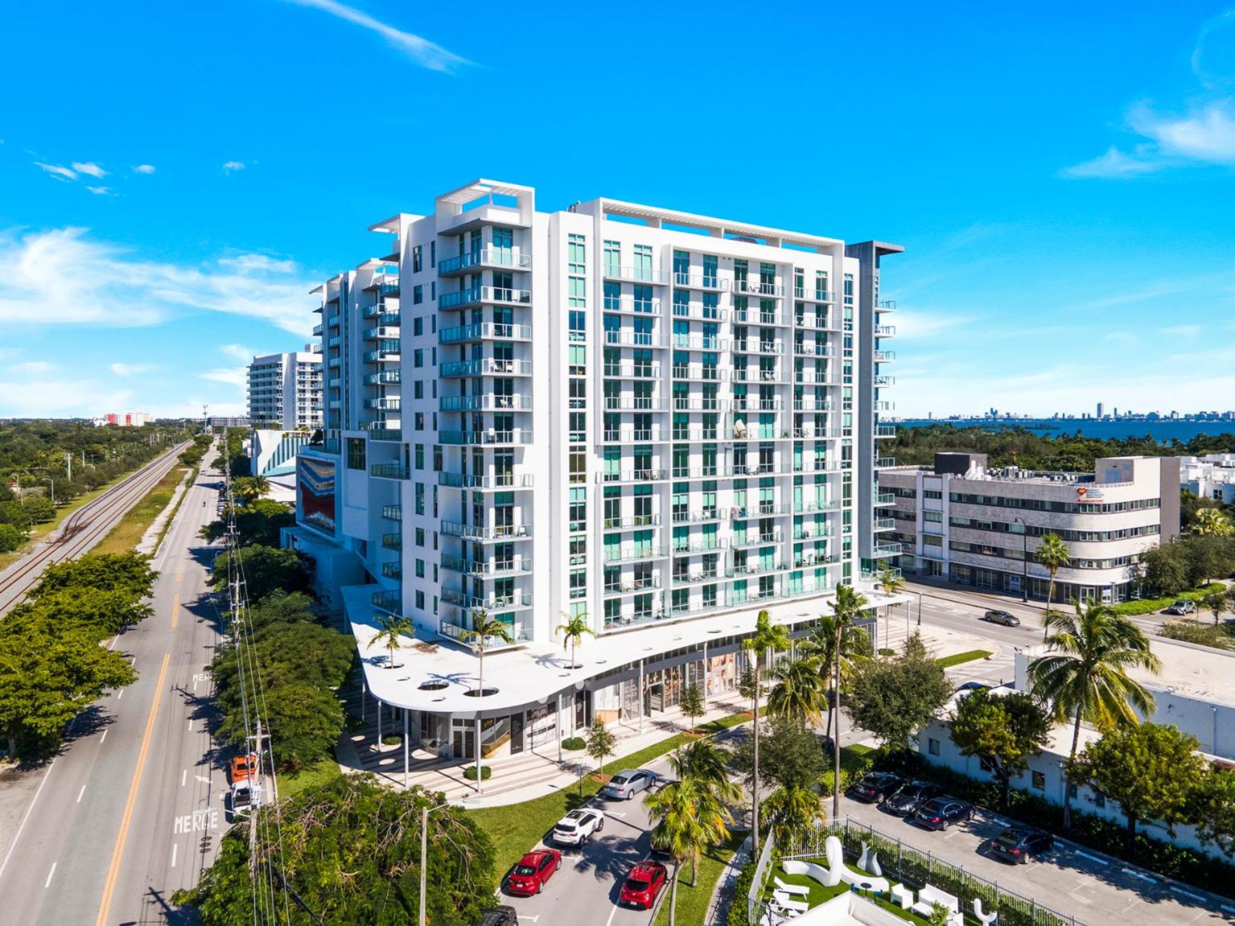 LUXURY NEW CONDO AT MIAMI DESIGN DISTRICT