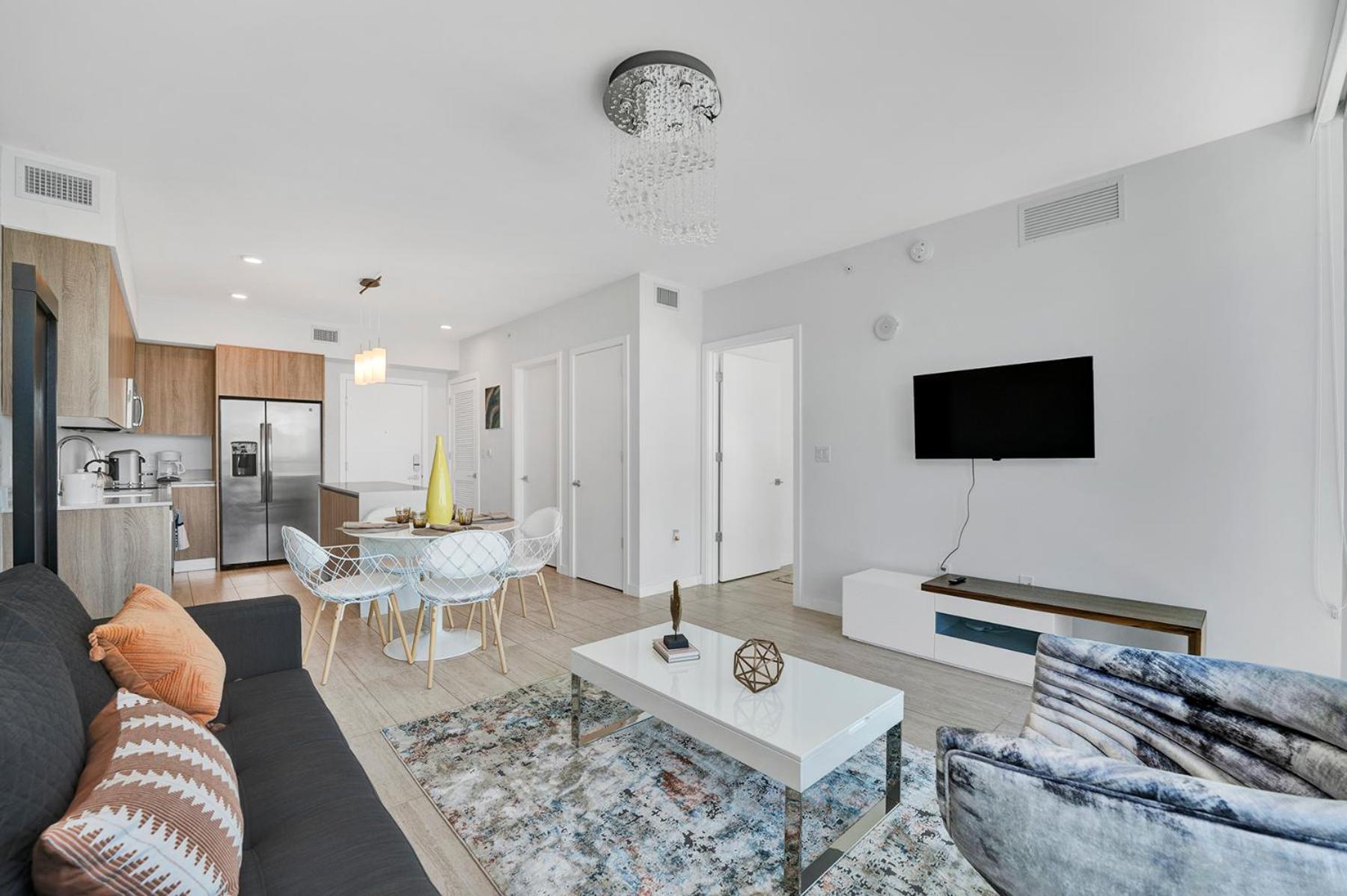 LUXURY NEW CONDO AT MIAMI DESIGN DISTRICT