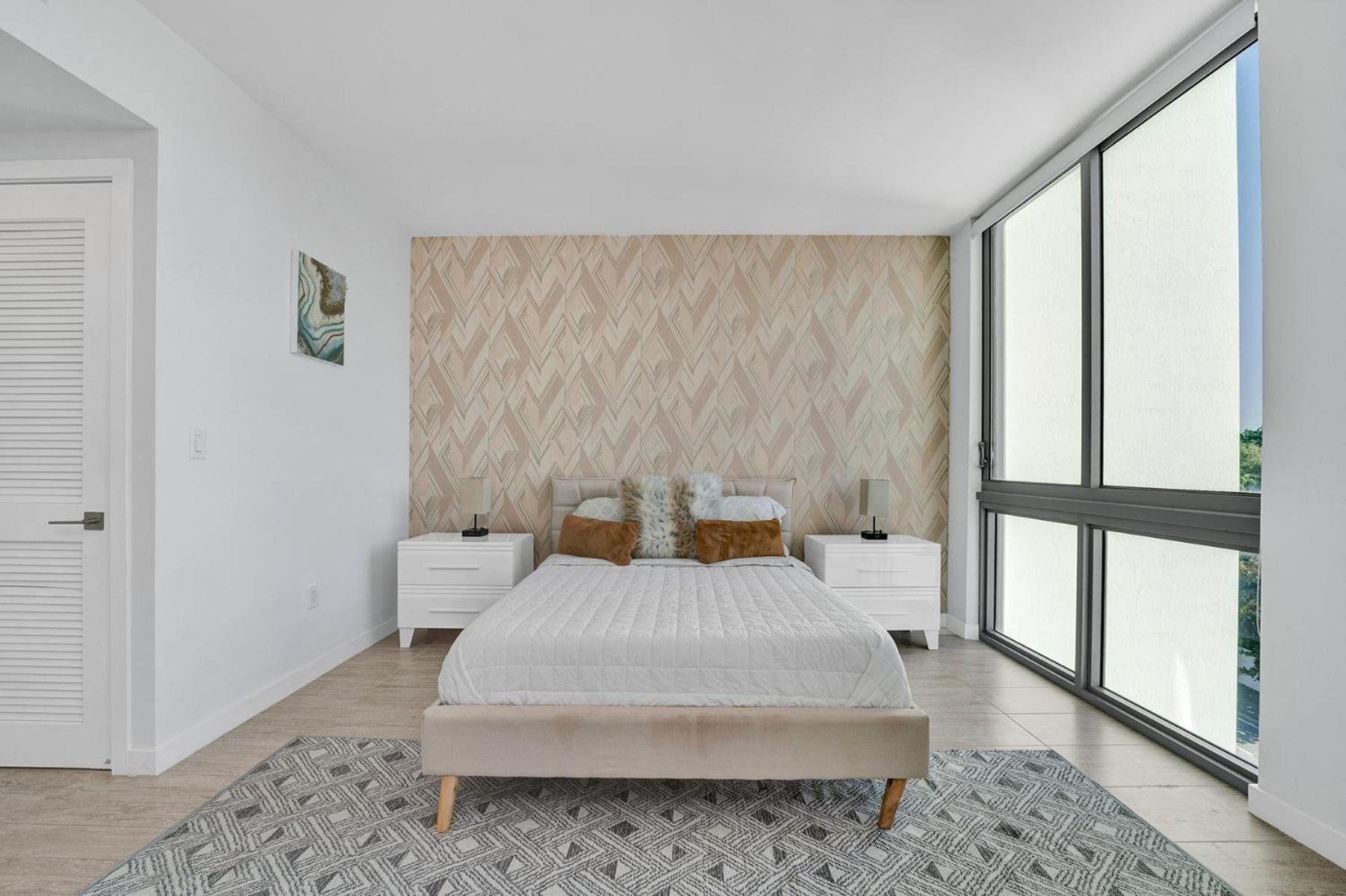 LUXURY NEW CONDO AT MIAMI DESIGN DISTRICT