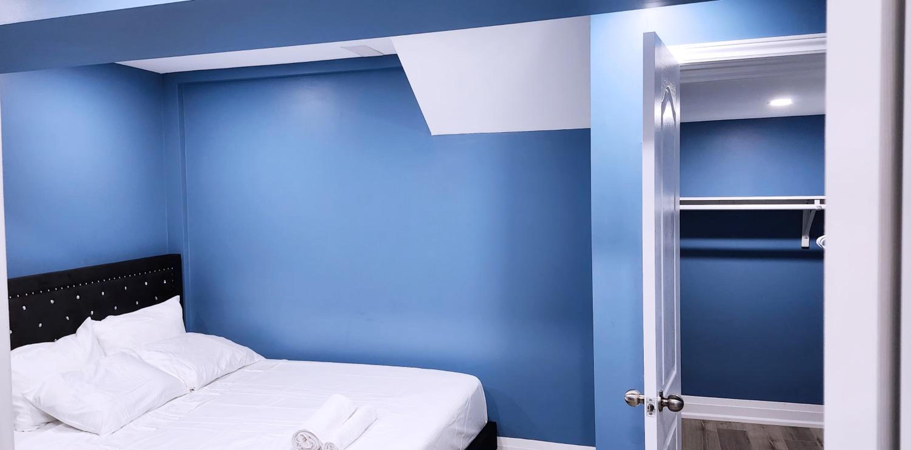 Brantford Vacations - Garden Avenue Homes Free Parking - Property Image 6