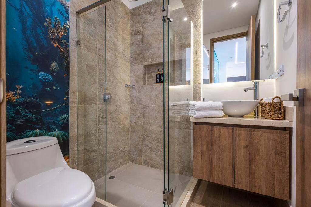 Beachfront Condo 1605 Murano Centro 1, Near Walled City Airport Pick Up