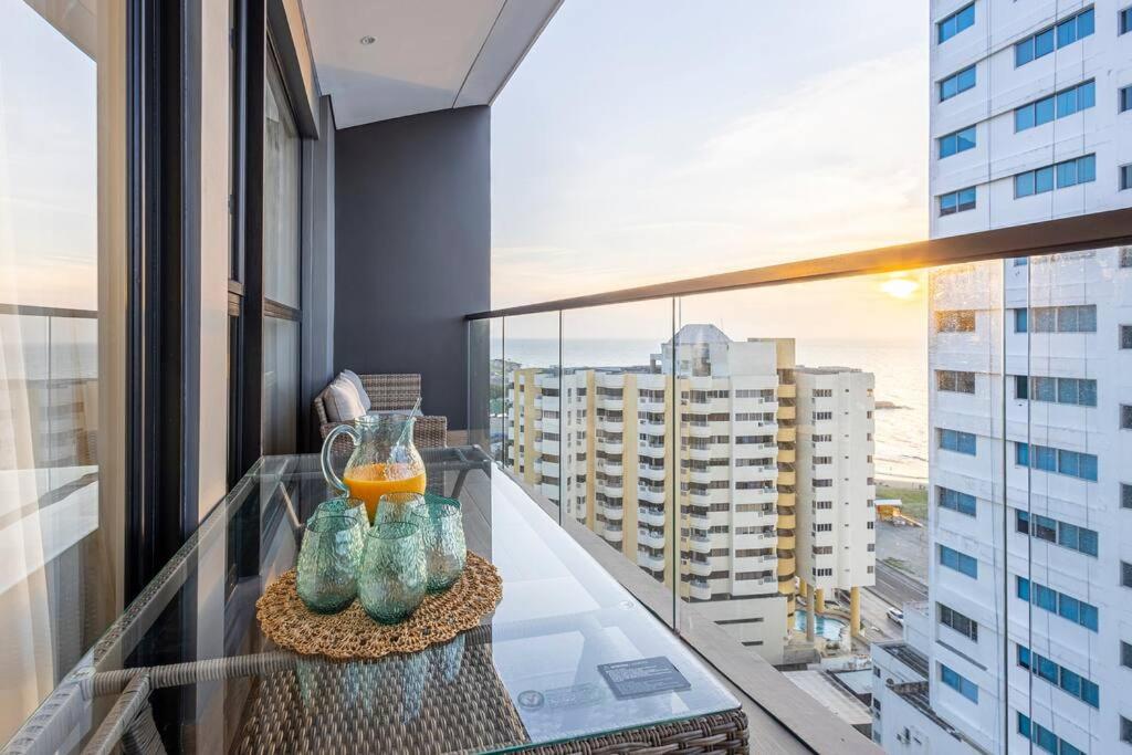 Beachfront Condo 1605 Murano Centro 1, Near Walled City Airport Pick Up