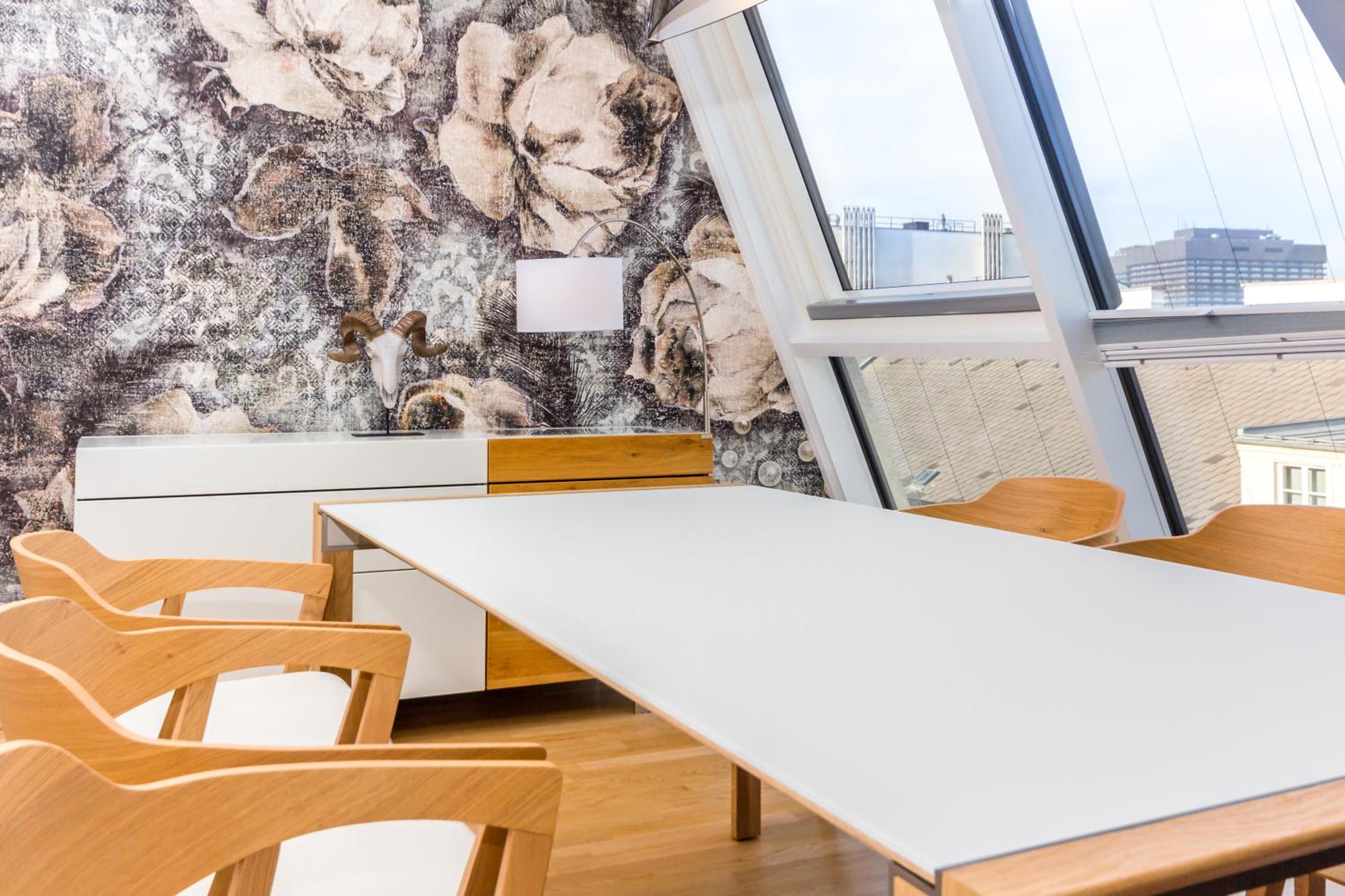 meeting & event spaces