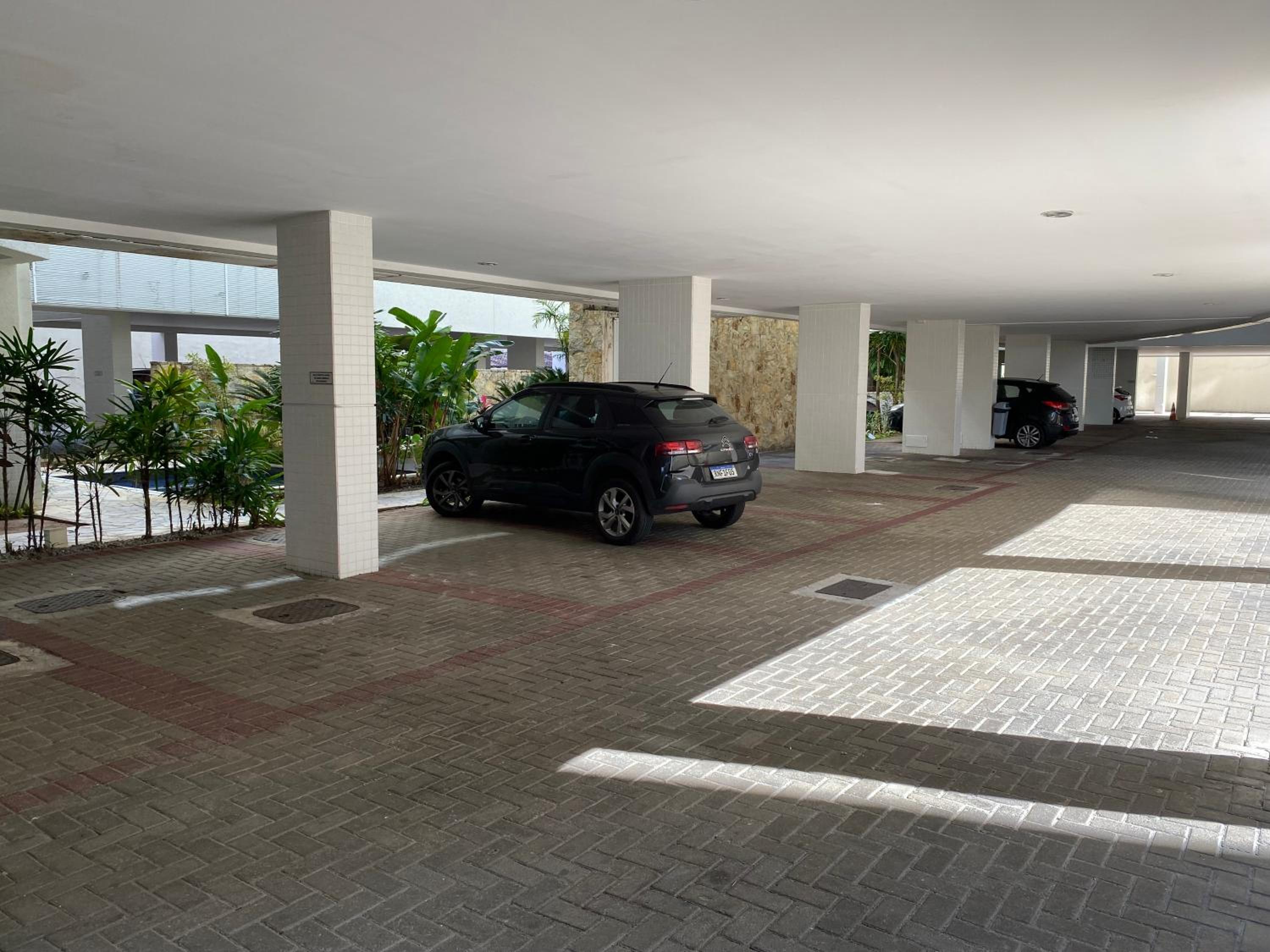Condomínio MANDAI Apto 305 B Lateral em frente ao mar