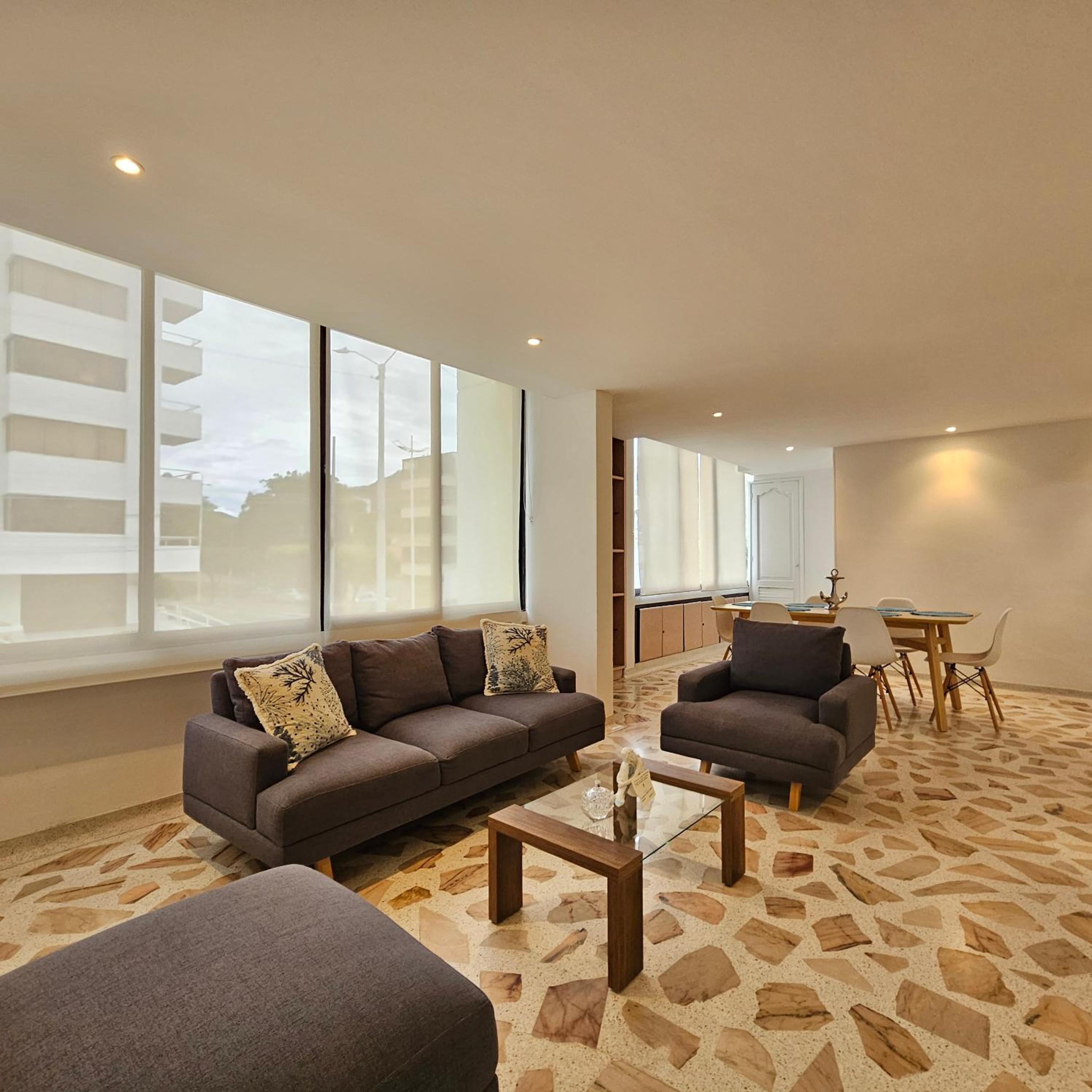 Moderno y acogedor apartamento para compartir!