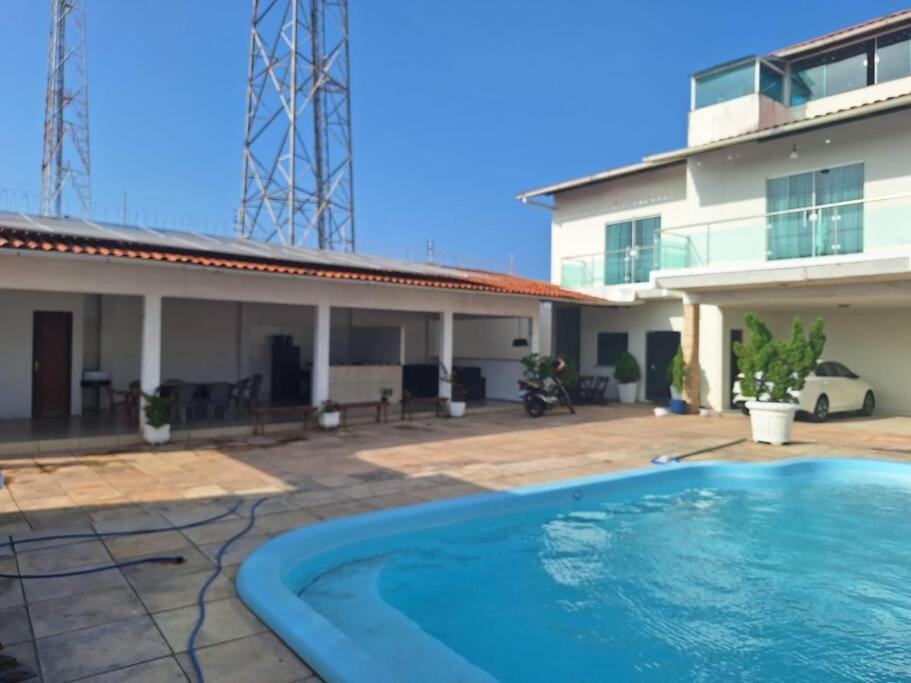 Linda Casa com Piscina px Praia