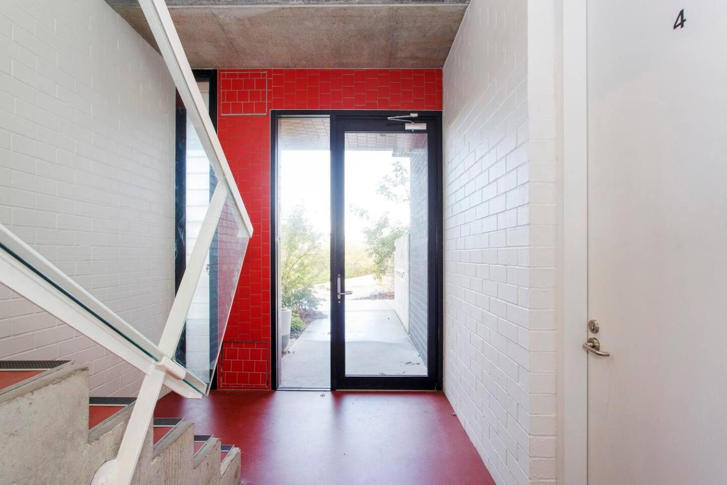 Knutsford Modern Spacious 5 min to Freo