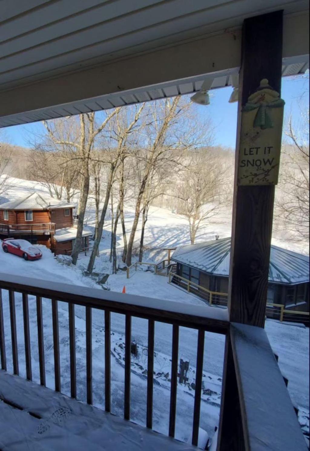 Sugar Mountain Slopesider Oasis