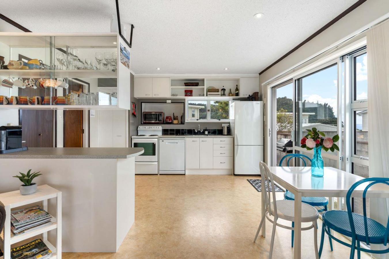 Location on Winifred - Upper and Lower Level view 4