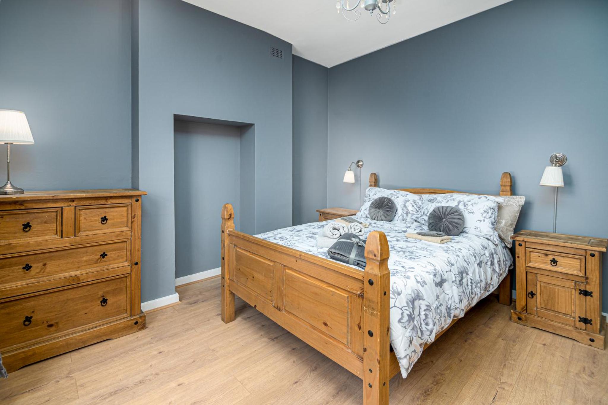 Beautiful House NEW Refurbished