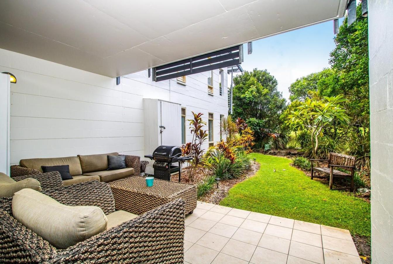 Casuarina Apartment, 200m from the Beach!