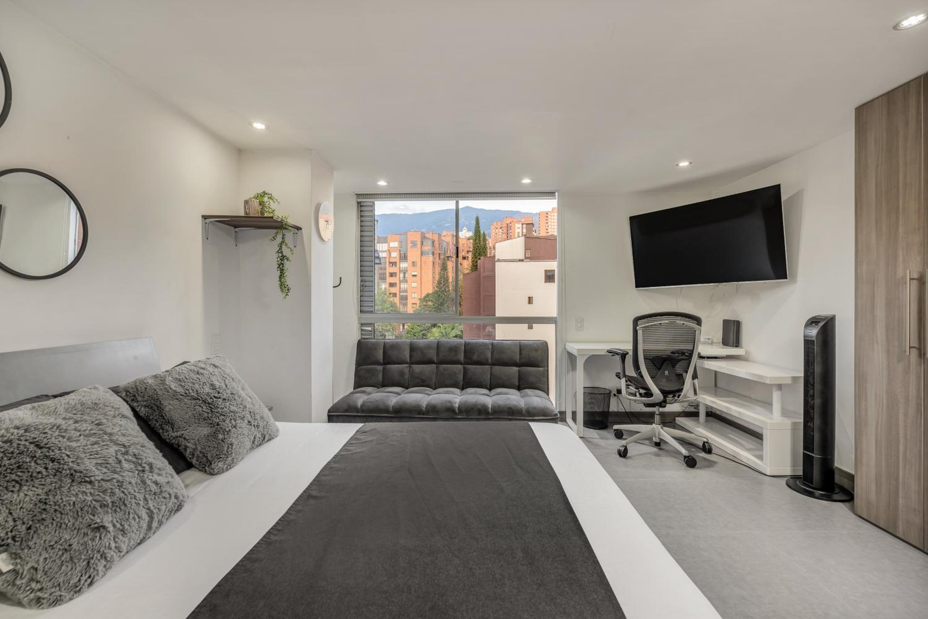 Aparta Estudio en Edificio La Frontera