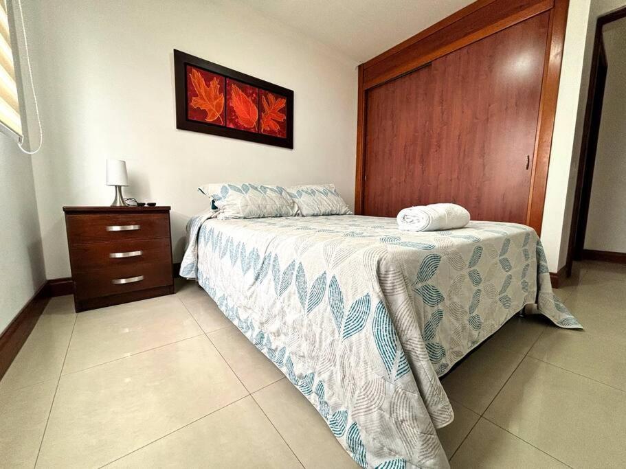 Serene Laureles