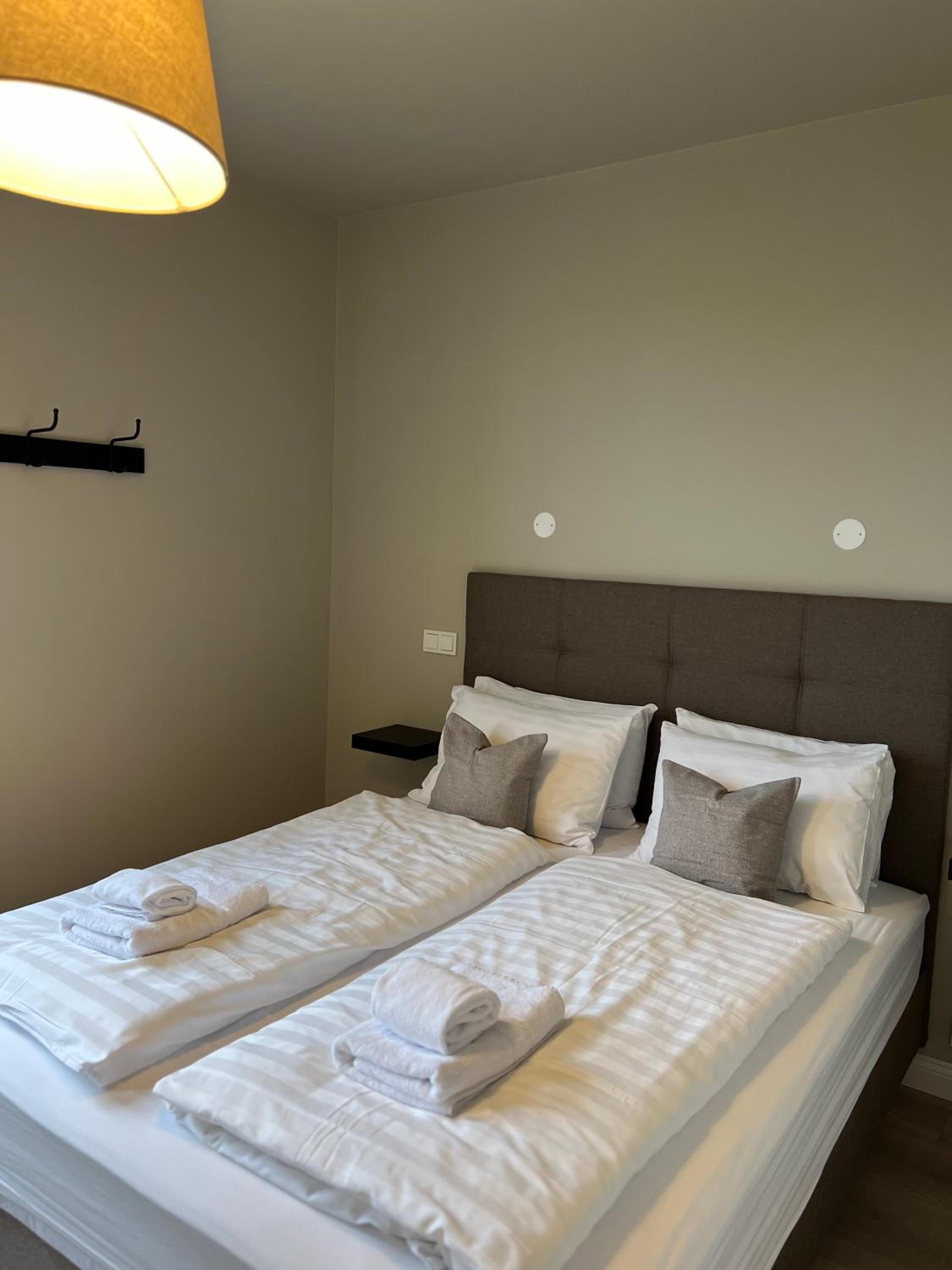 Erobik Apartments