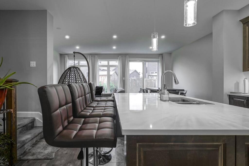 New Gorgeous Home In Carleton Place Close to Beach
