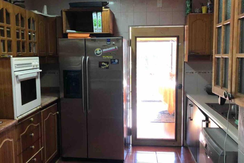 Encantadora casa para 12 con piscina