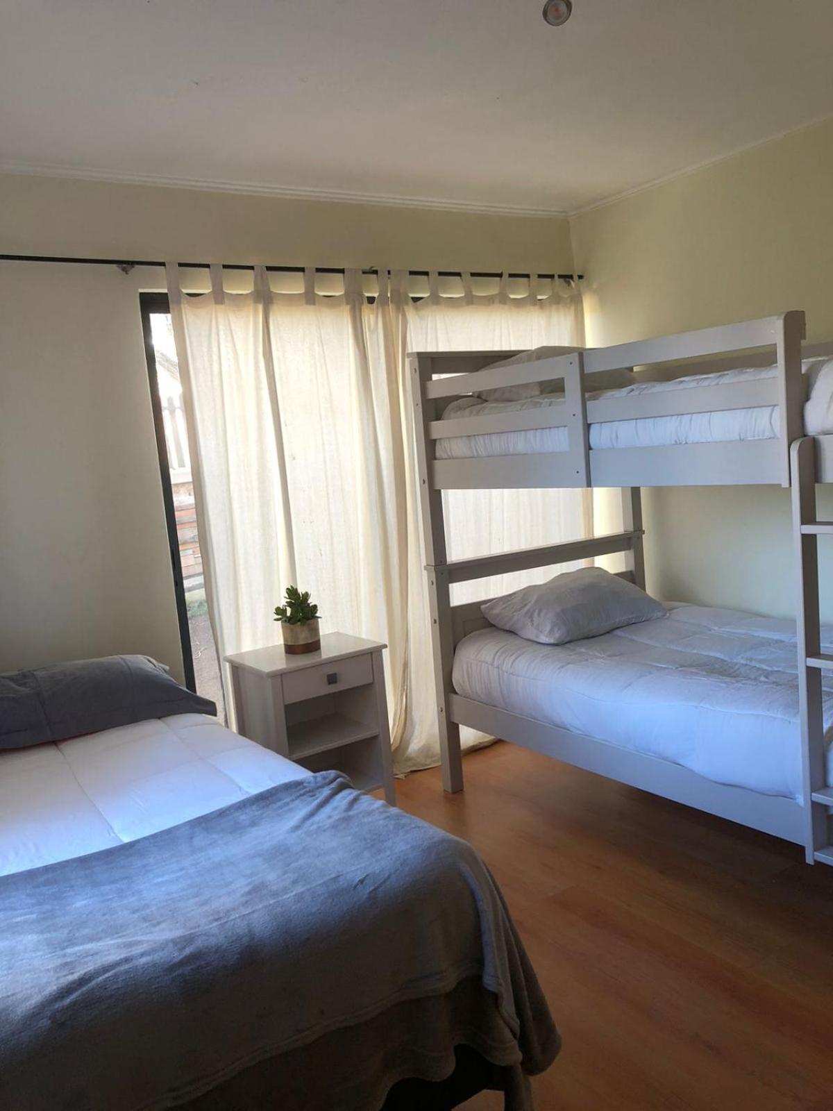 Encantadora casa para 12 con piscina