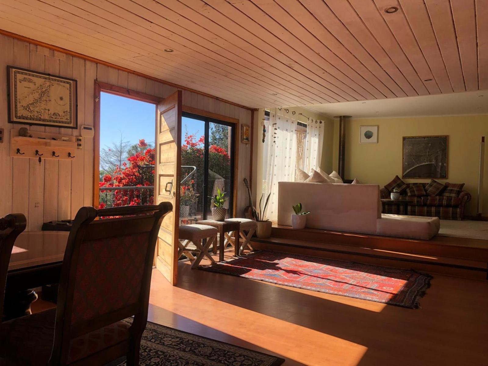 Encantadora casa para 12 con piscina