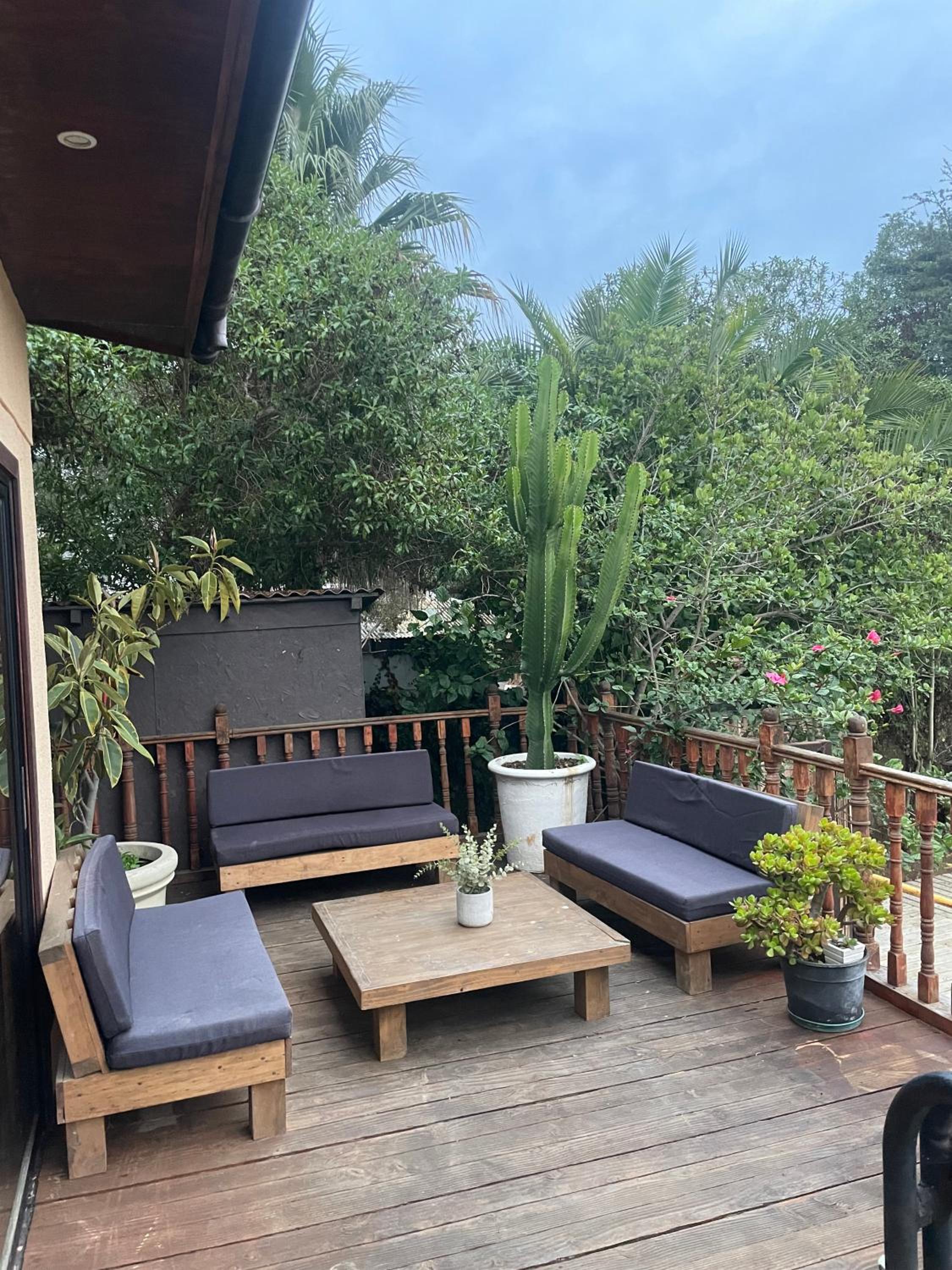 Encantadora casa para 12 con piscina