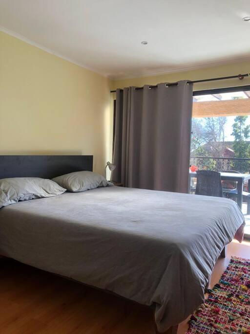 Encantadora casa para 12 con piscina