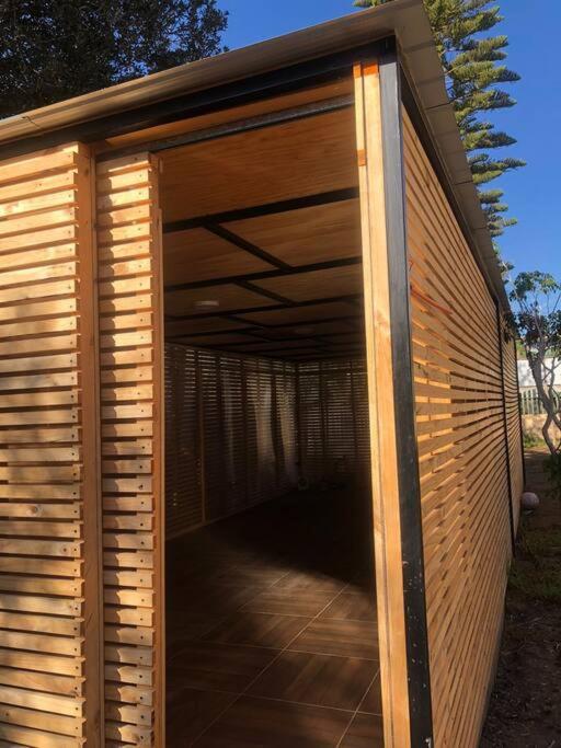 Encantadora casa para 12 con piscina