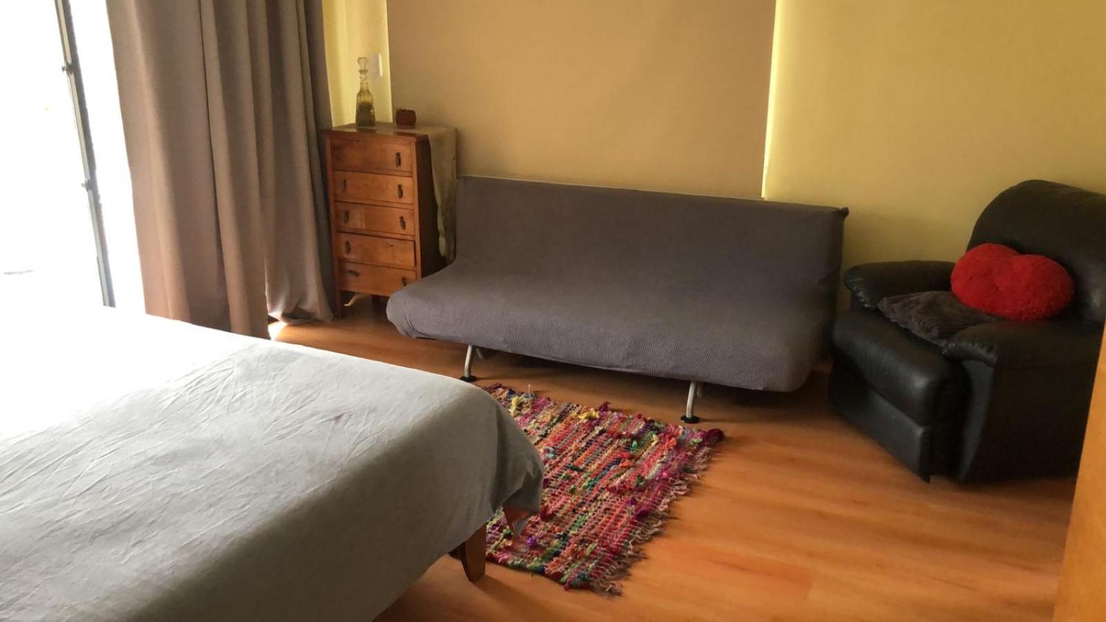 Encantadora casa para 12 con piscina