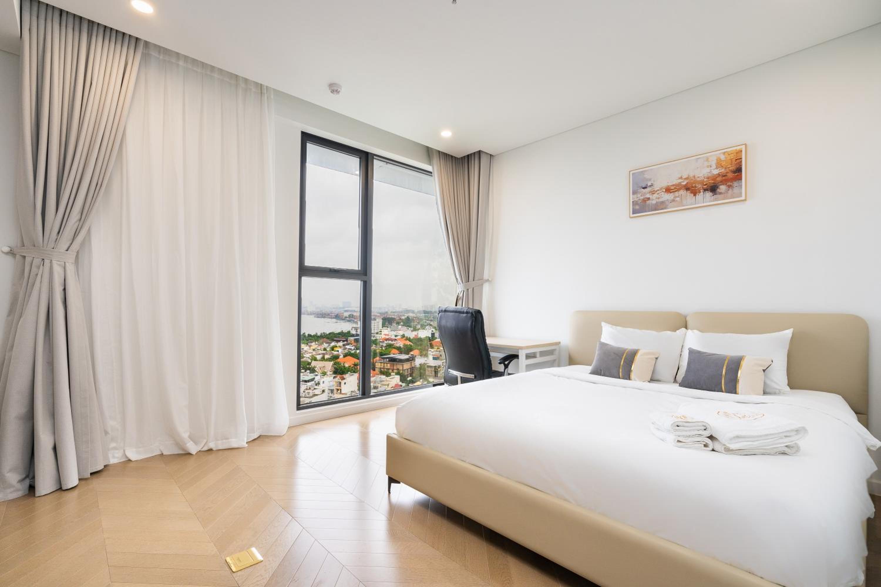 KN Holiday Apartment in Lumiere Riverside