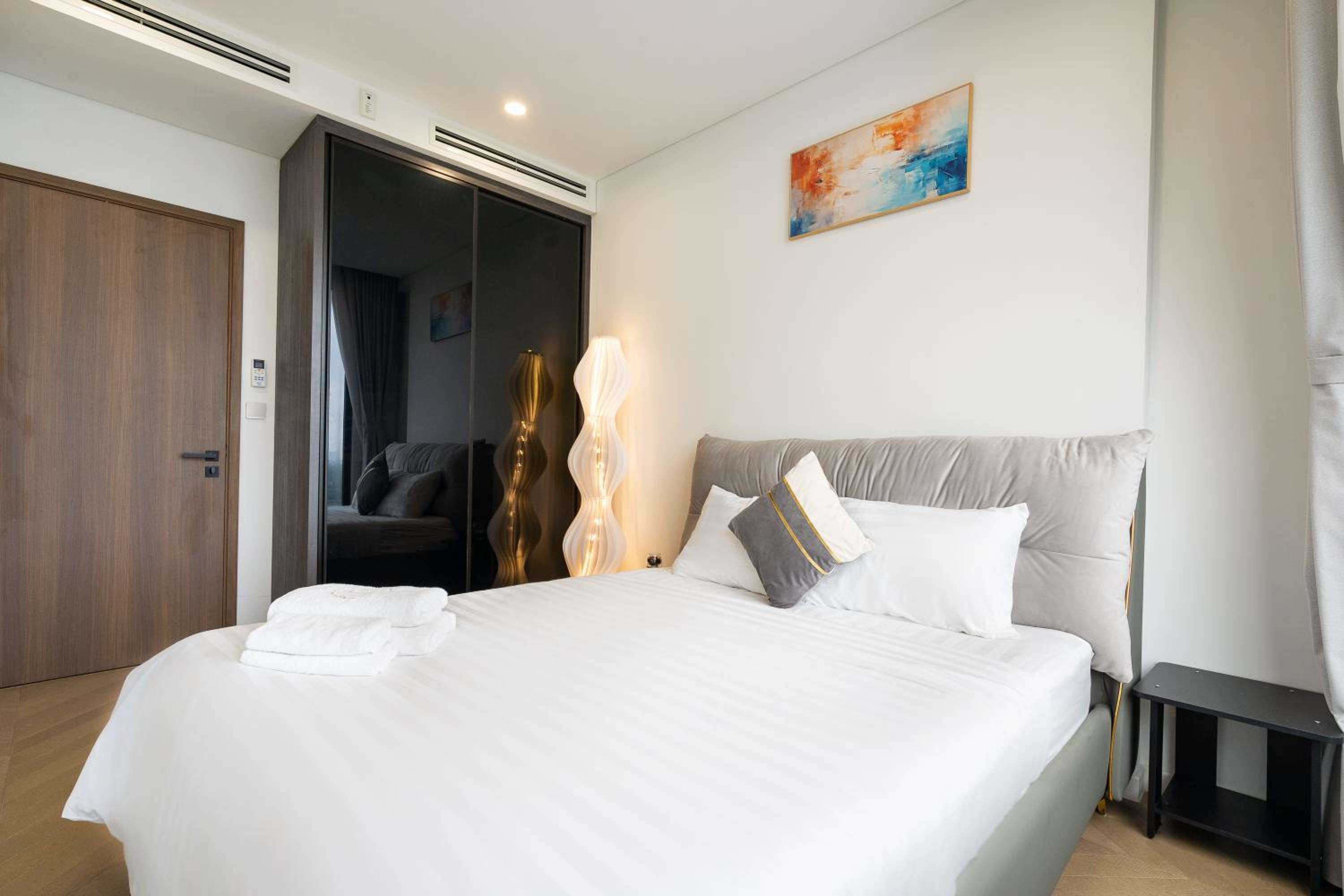 KN Holiday Apartment in Lumiere Riverside