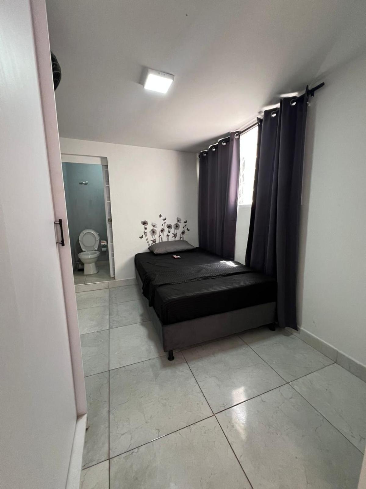 Aparta Hotel Monaco