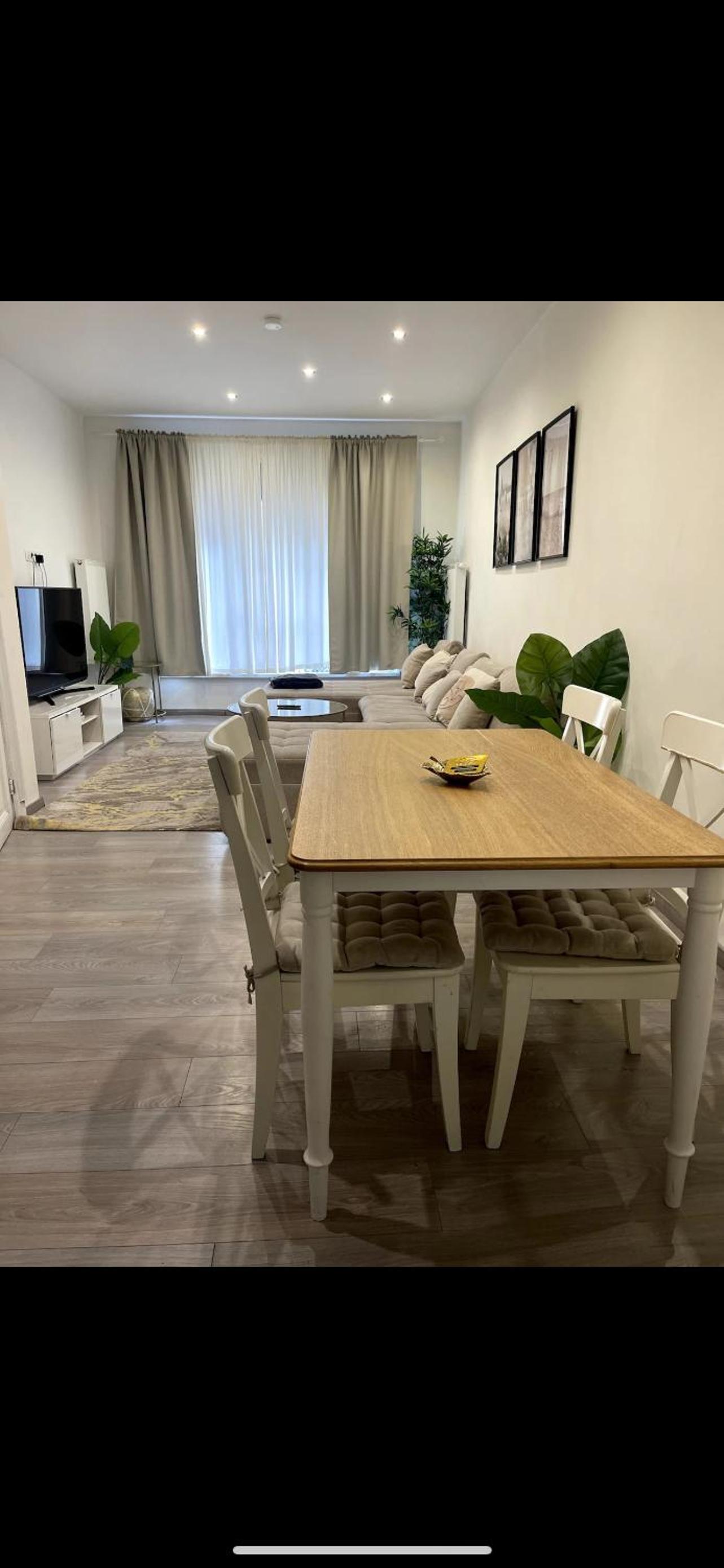 Appartement spacieux avec terrasse et garage privé