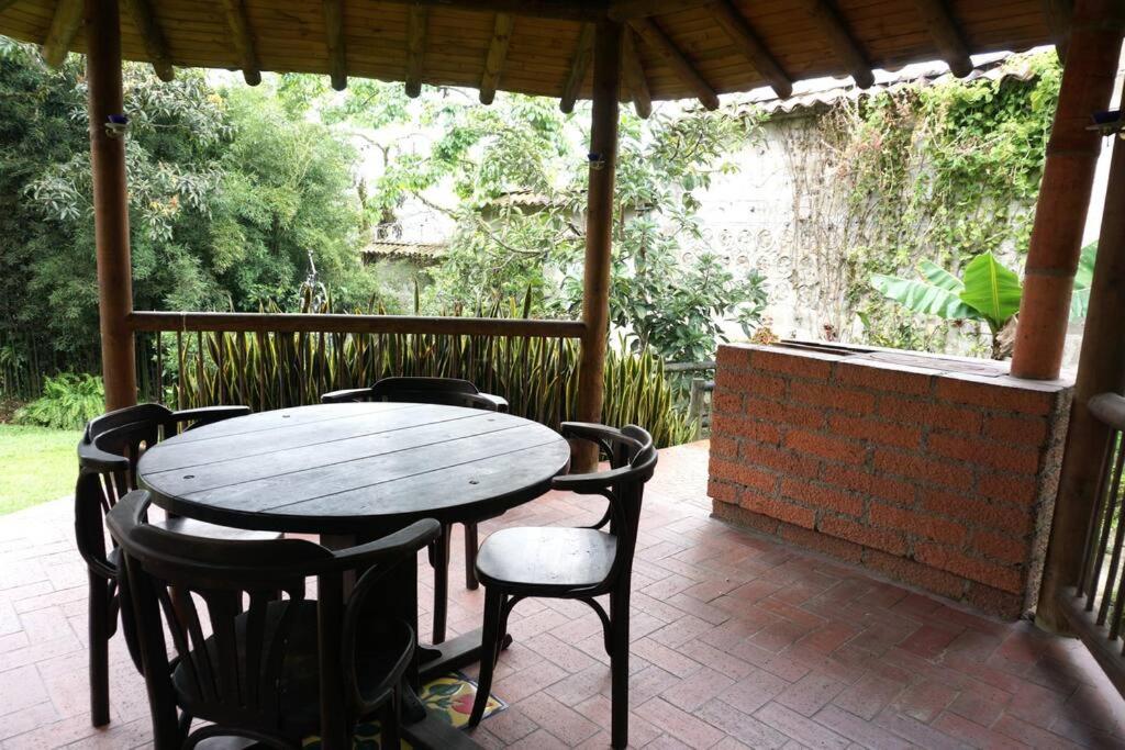 Casa Familiar y Naturaleza en Parcelación Privada