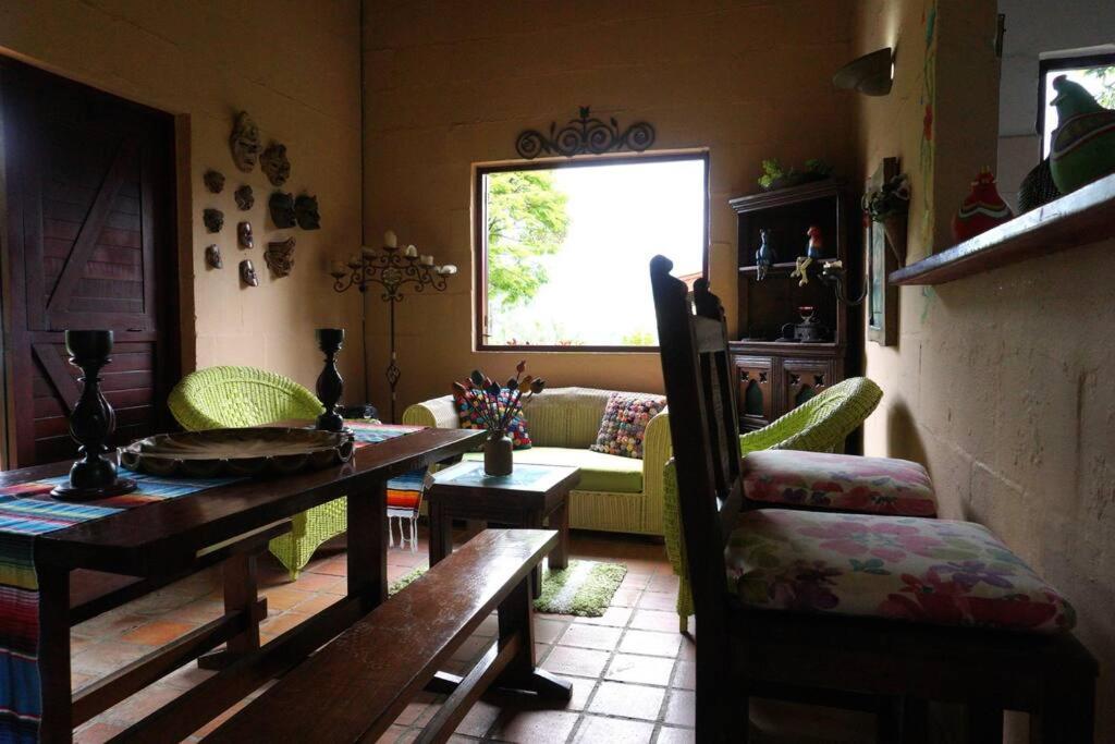 Casa Familiar y Naturaleza en Parcelación Privada