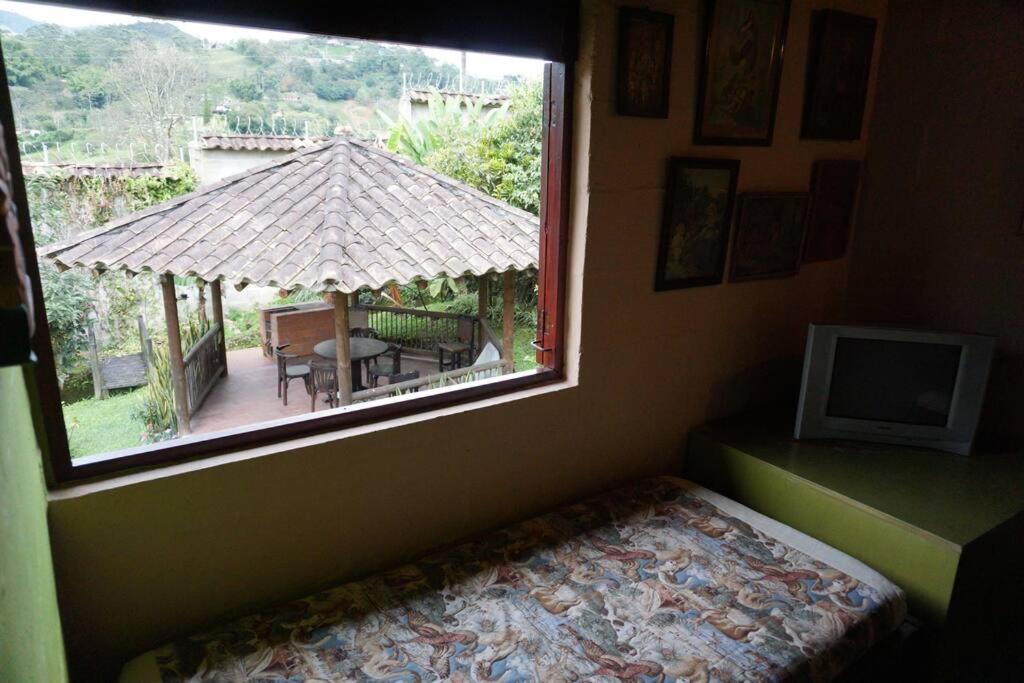 Casa Familiar y Naturaleza en Parcelación Privada