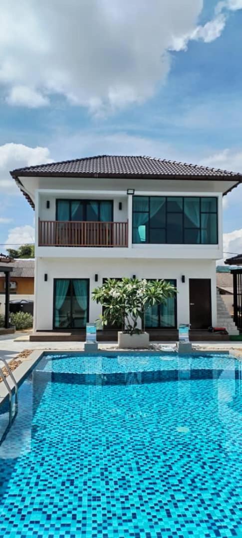 Smilang Chalet