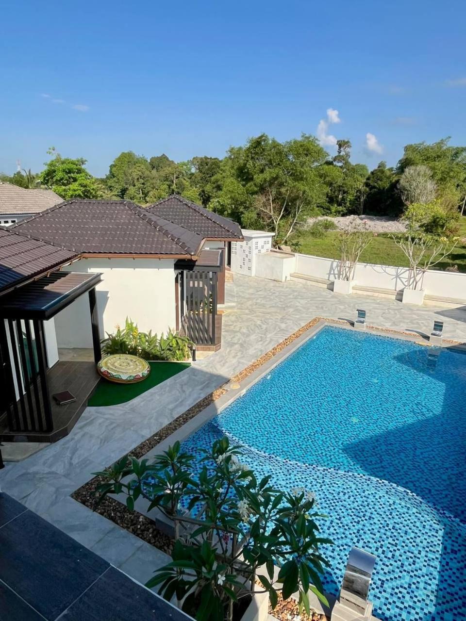 Smilang Chalet