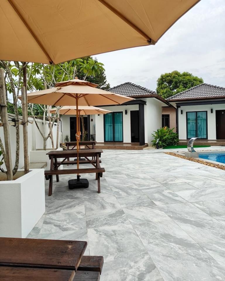 Smilang Chalet