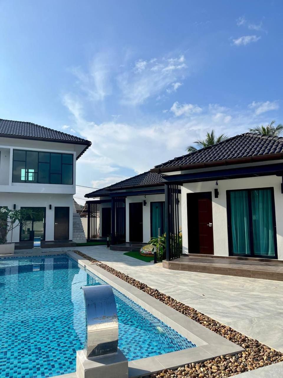 Smilang Chalet