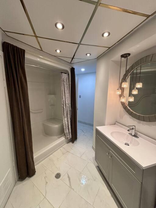 Bungalow house , full privacy , free parking