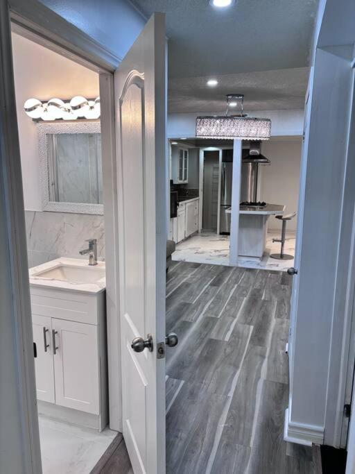 Bungalow house , full privacy , free parking