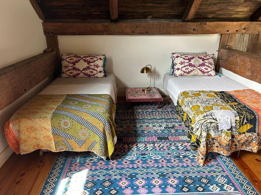 Stunning All-Season Renovated Barn Escape! view 5