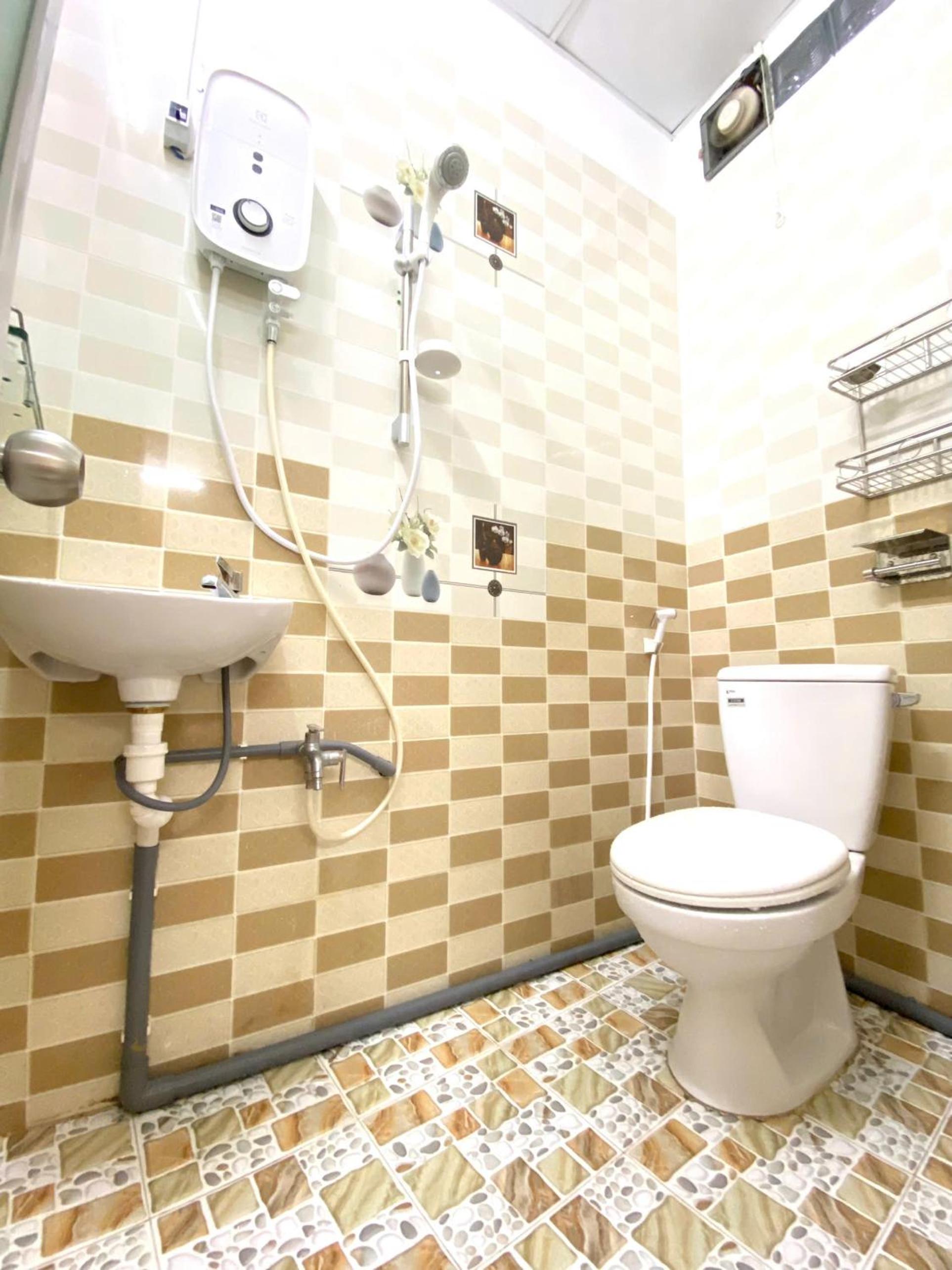 Lavie House HCM - 2 Bedrooms House- Near Bui Vien street