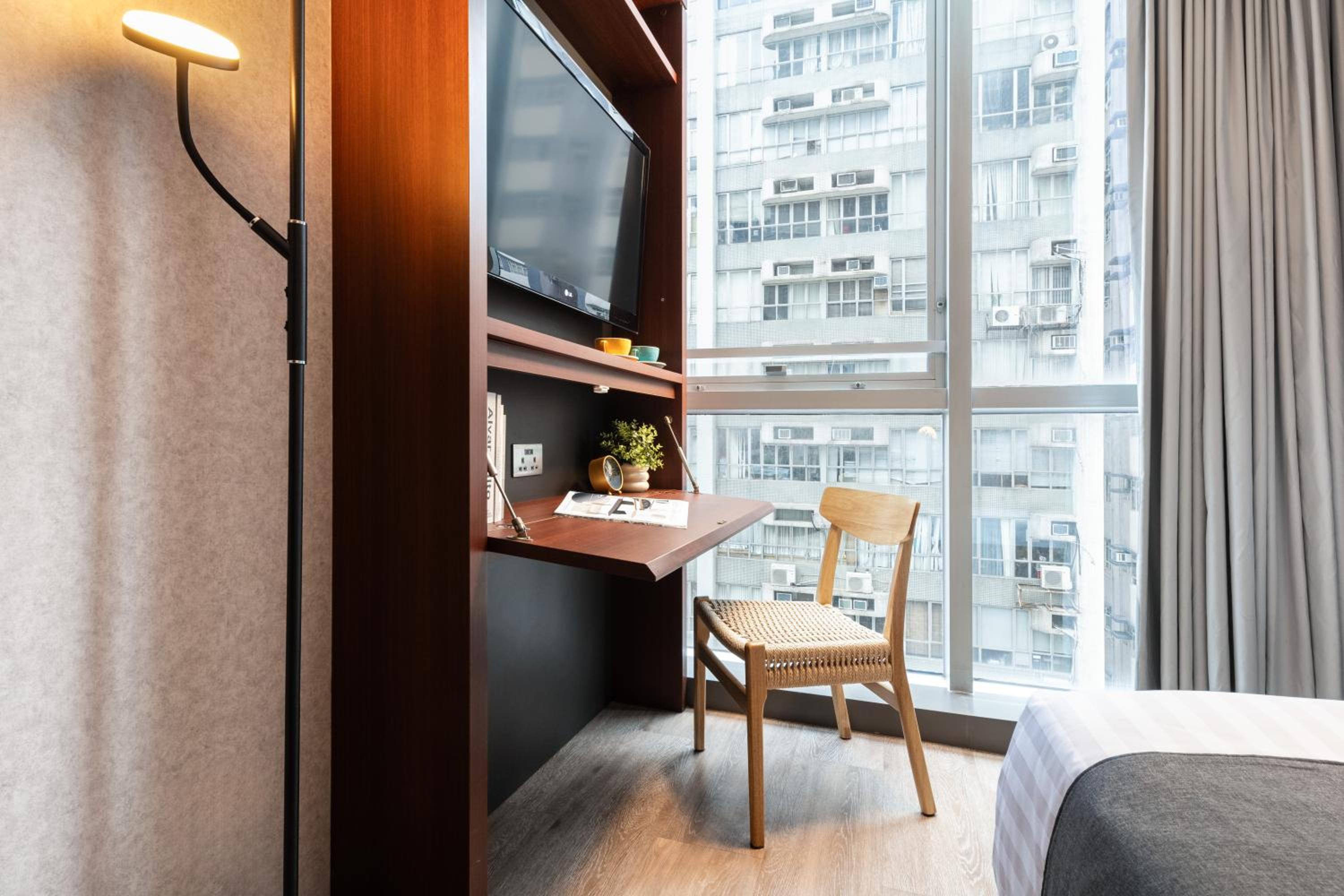 Dash Living on Queen's