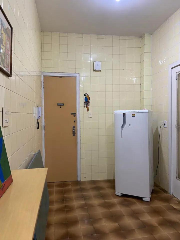 Apartamento espaçoso e bem localizado em Copanema