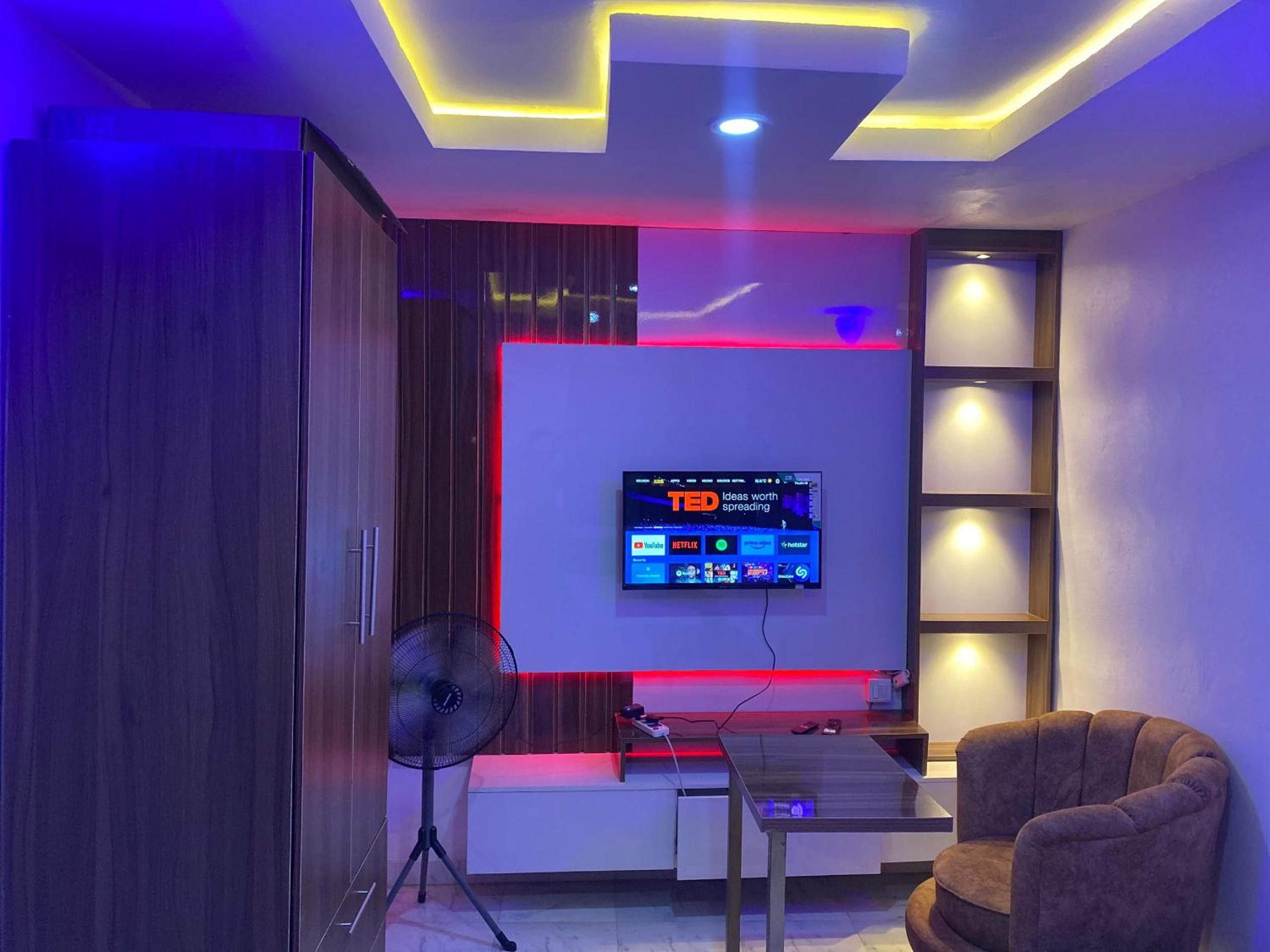 Cee&Tee SM ABK 1BEDROOM -247Electricity - Solar Inverter AC in bedroom view 2