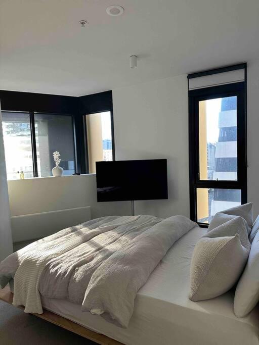 Hidden Loft - Luxury in the Heart of Melbourne