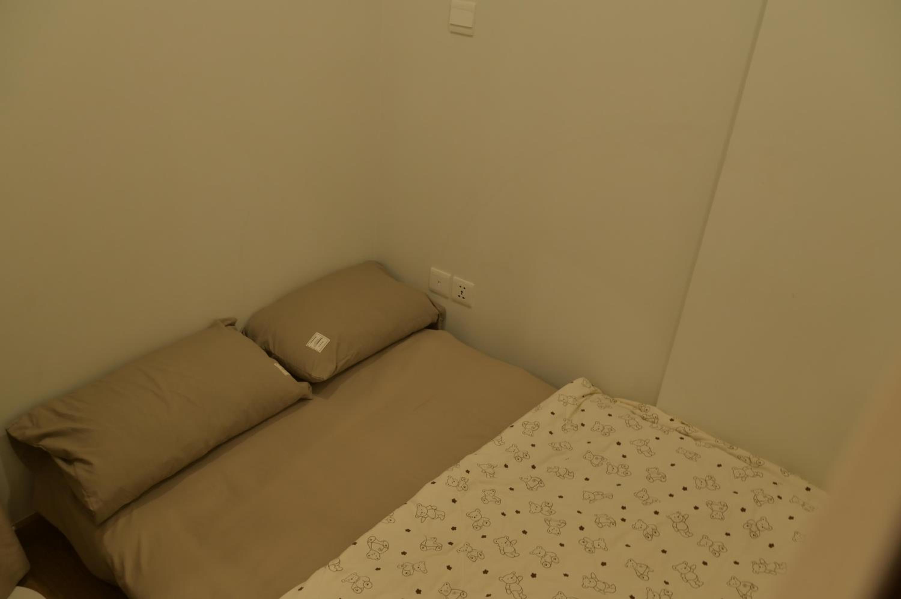 Vinhomes Smart City Rare 1,5BR Apt Best Deal for Long-Term Guests