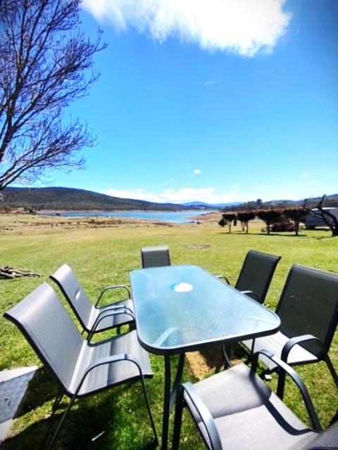 Anglers Reach Lakeside Village