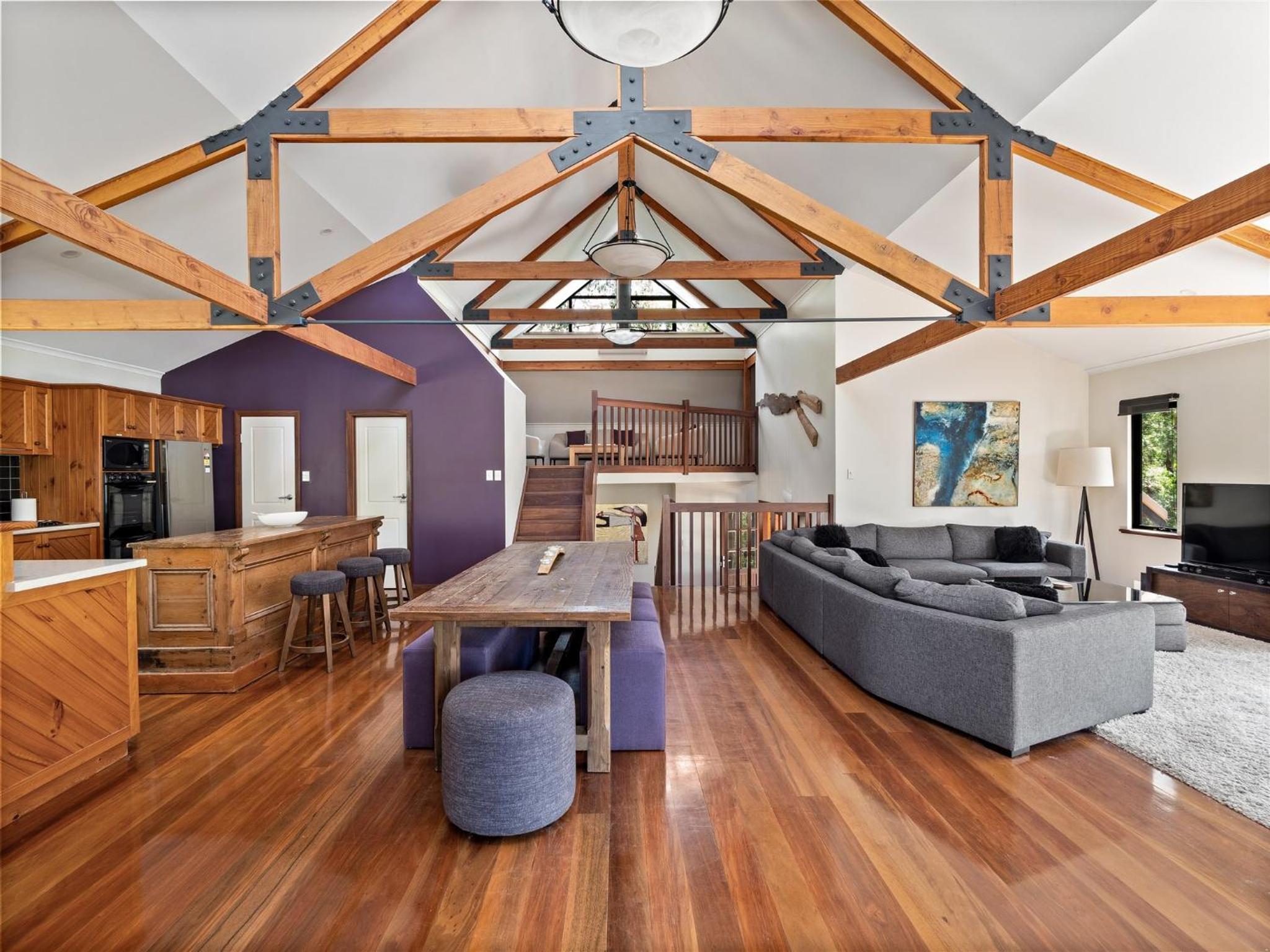Calistoga Chalet - Luxury among the trees