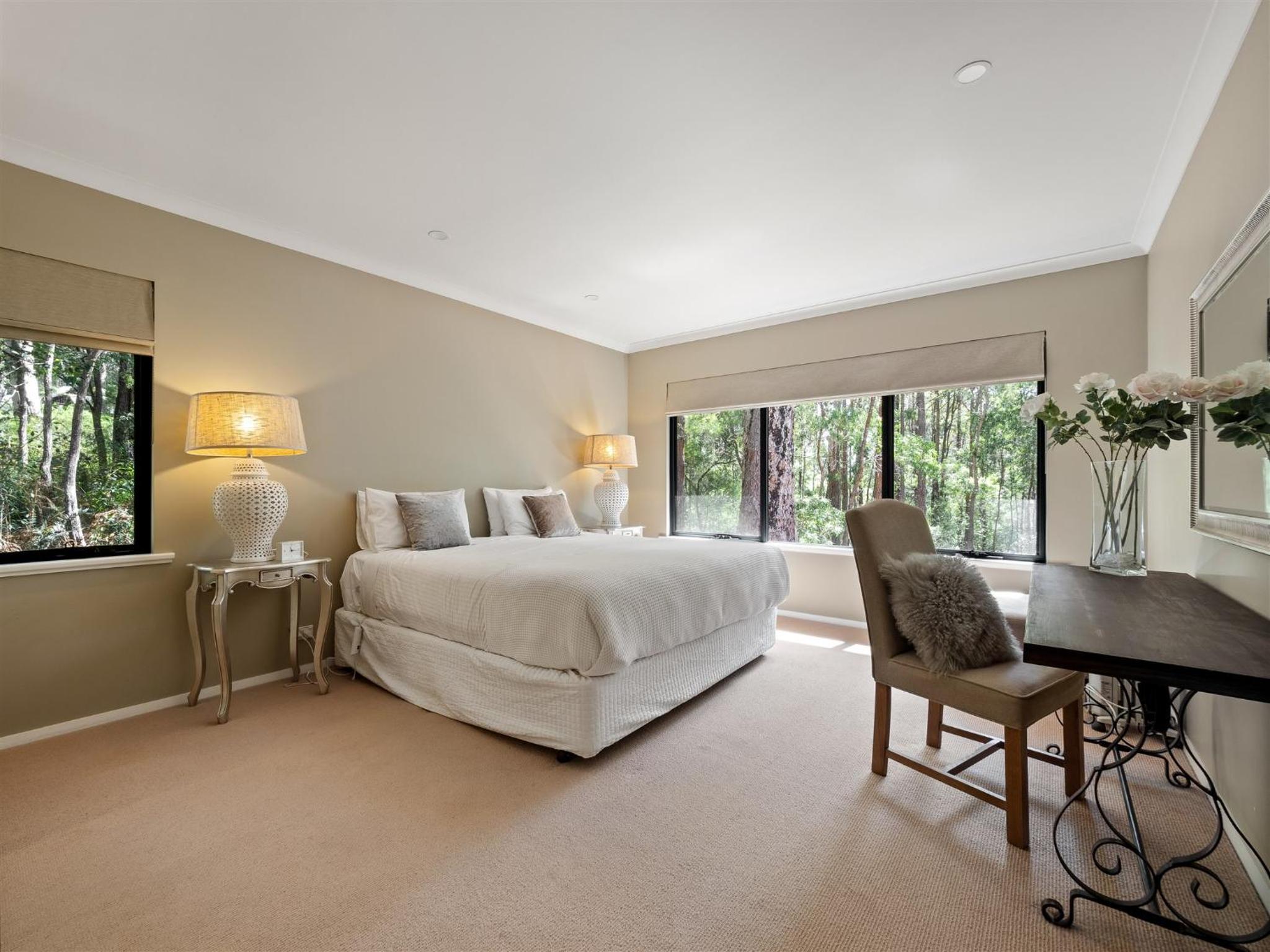 Calistoga Chalet - Luxury among the trees