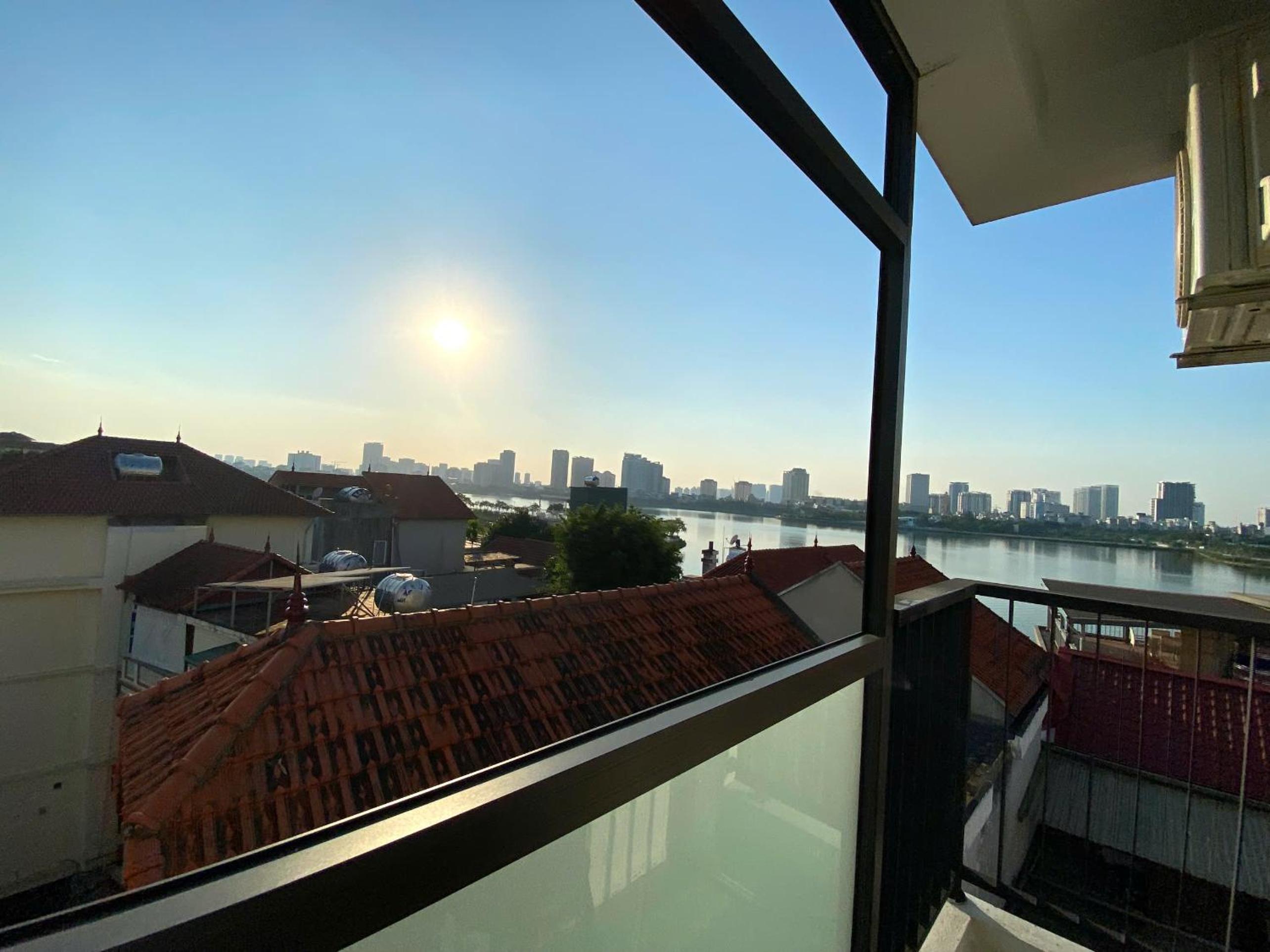Luxe Paradise Residence 76 To Ngoc Van